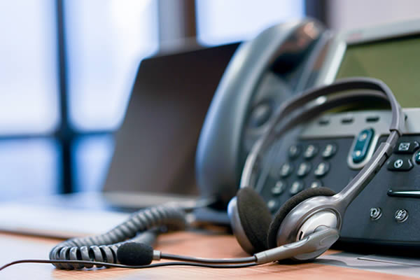 Telefoni